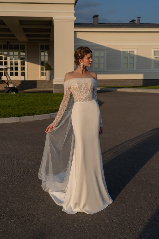 Свадебное платье Ифжин со шлейфом