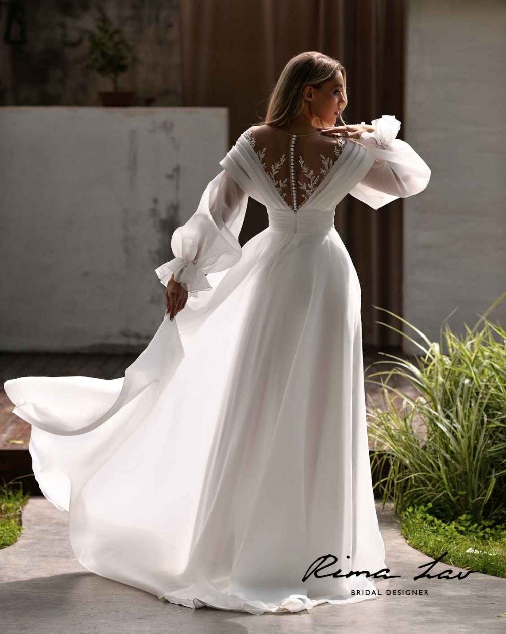 Свадебное платье Rima Lav с открытой спиной Флер