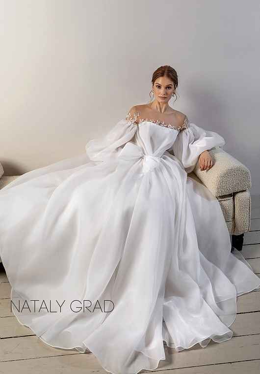 Свадебное платье Natalia Gradova Шанталь со шлейфом