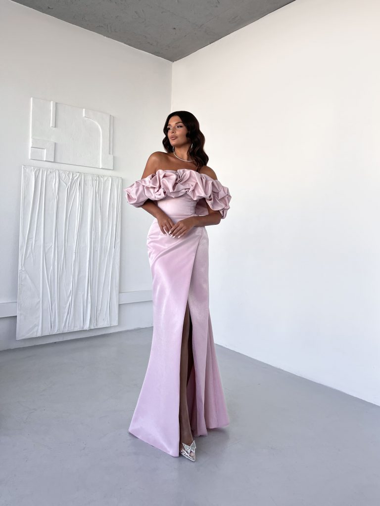 Вечернее платье Kristi Милти Макси Л