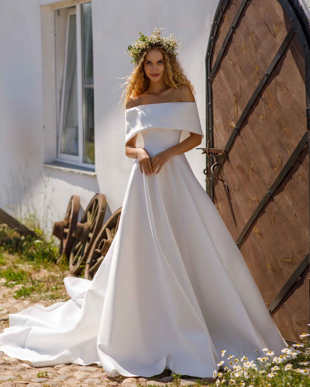 Свадебное платье Strekoza Муза атласное