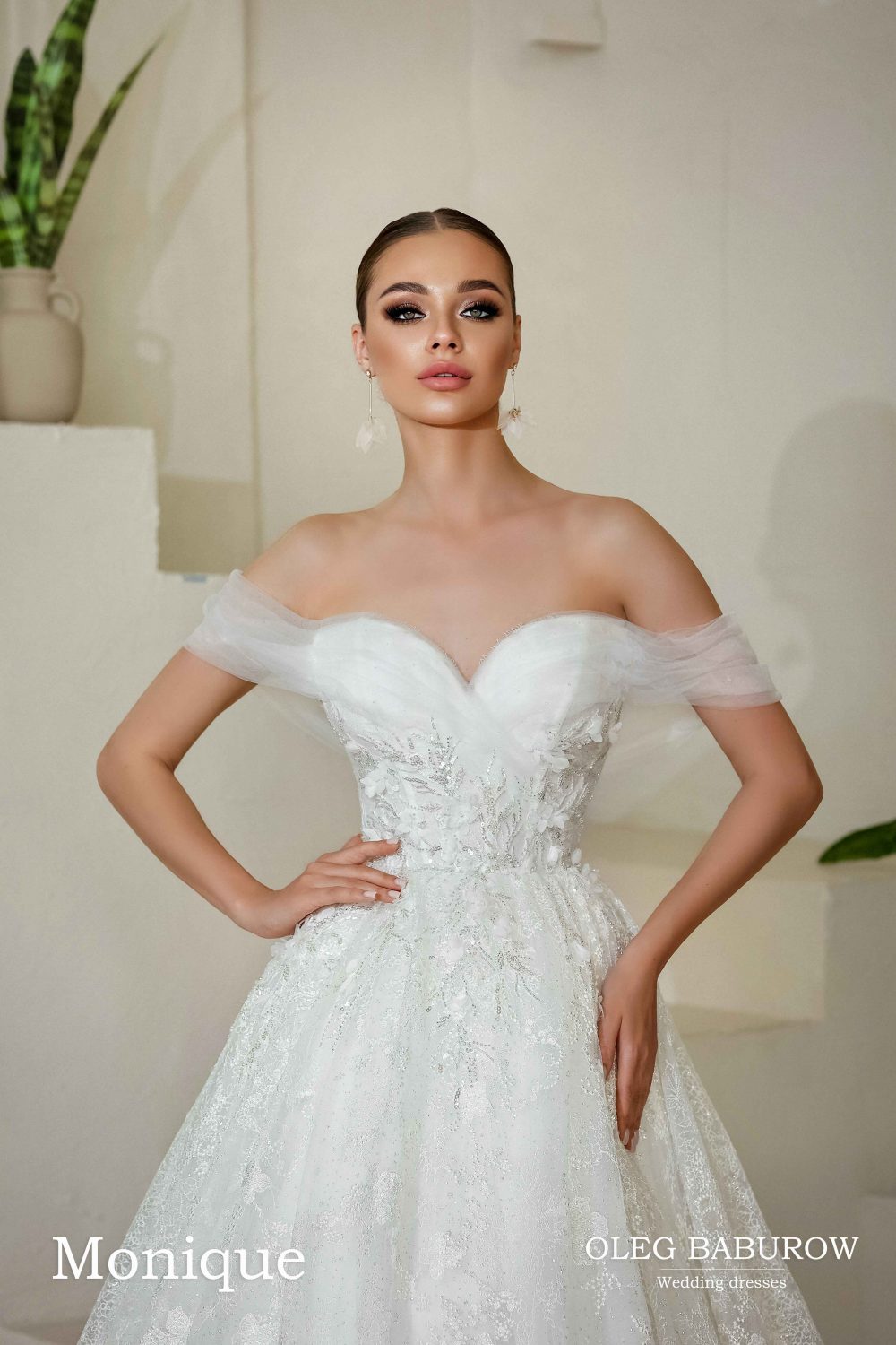 Свадебное платье Oleg Baburow длинное Моник