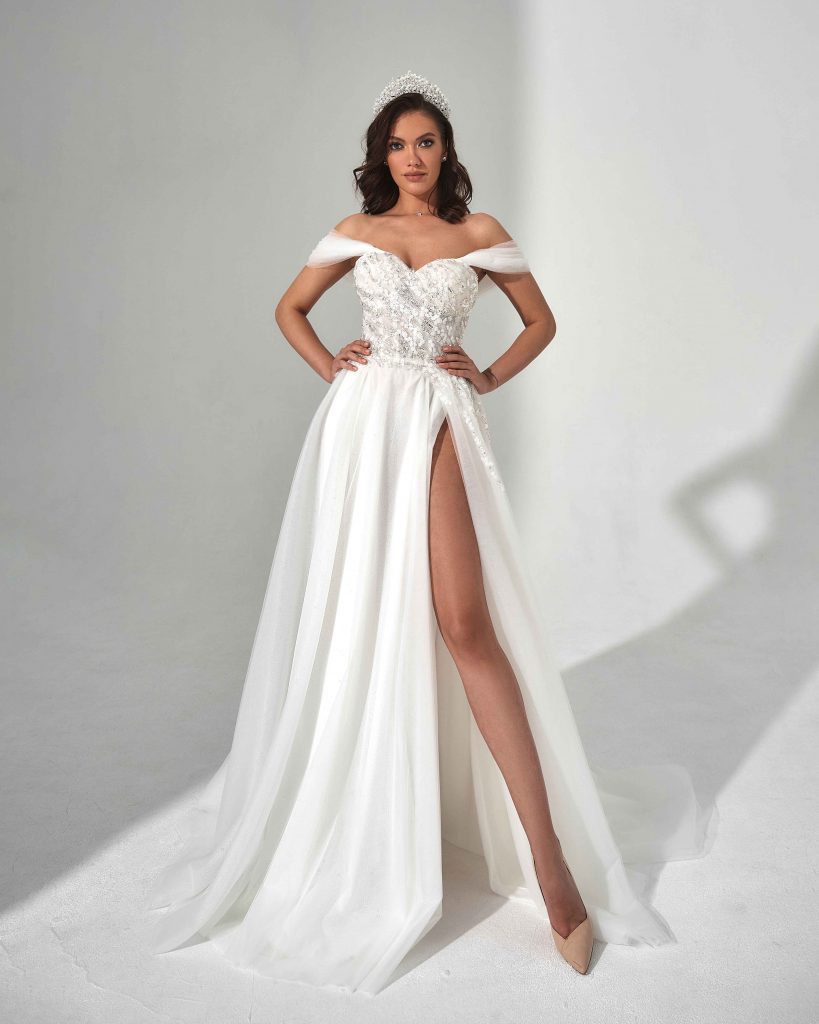 Свадебное платье Oleg Baburow Ванилла